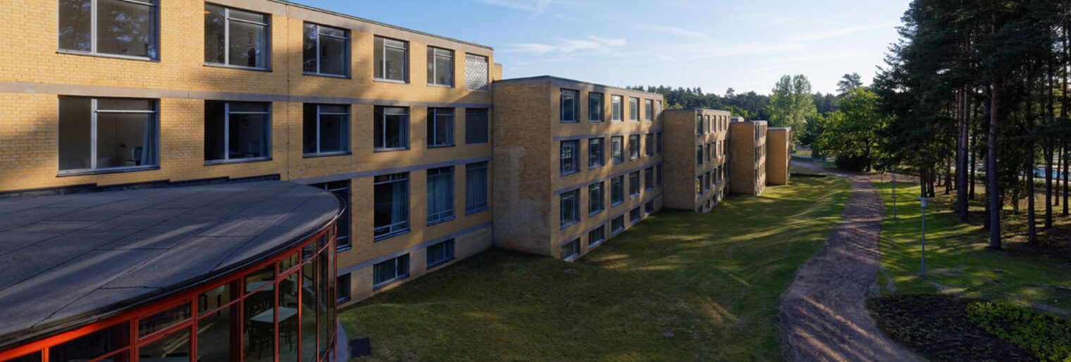 Internat, Bernau, Waldfrieden, Unterkunft, Ausbildung, Tischler, Gerüstbau, ÜLU, Handwerkskammer, Berlin Internat, Bernau, Waldfrieden, Unterkunft, Ausbildung, Tischler, Gerüstbau, ÜLU, Handwerkskammer, Berlin